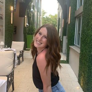 Meet your Posher, Reagan